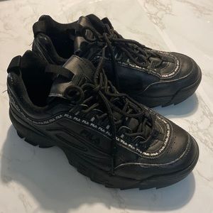 Black fila shoes